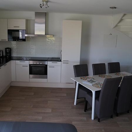 Vakantiehuizen Hofstede Elzenoord Vrouwenpolder Room photo