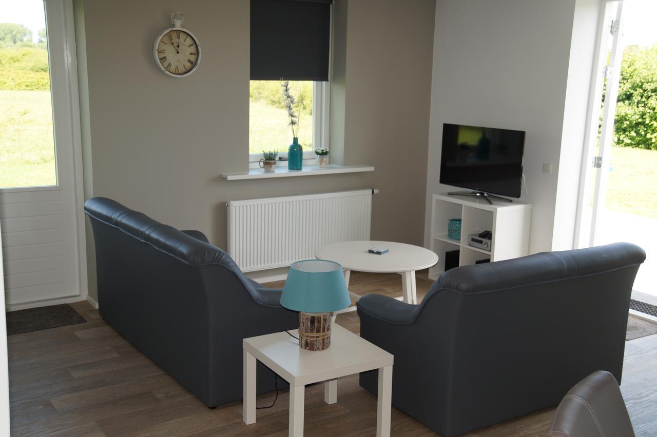 Vakantiehuizen Hofstede Elzenoord Vrouwenpolder Room photo